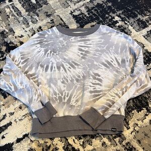 PINK Victoria's Secret Gray and White Waffle Knit Top